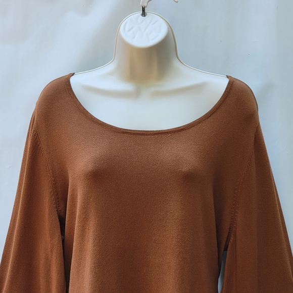Whisper Knit QVC Italy Caramel Knit Sweater Embroidery Sleeves Women's Size XL - Picture 3 of 13